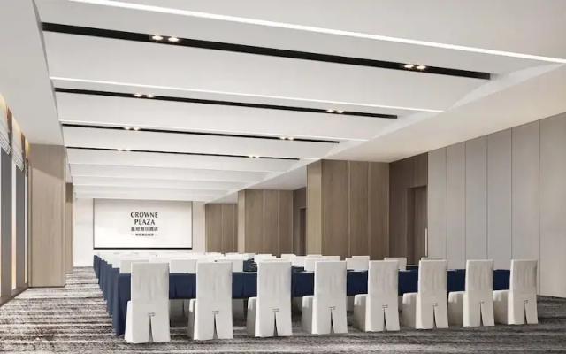 Crowne Plaza Linyi Olympic Sports Centre by IHG