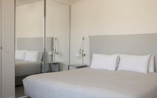Byron Bay Accom North Beach Houses 34 Bayshore Drive - No pool in studio – Guest Rooms – Byron Bay