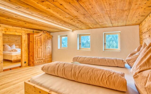 Jup - a luxury boutique chalet