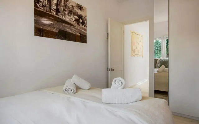 La Alcazaba Sleek Apartment in Marbella - Ref M48
