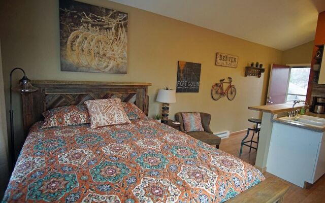 Industrial Old Town Bungalow w/ Free Cruiser Bikes