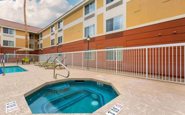 Extended Stay America Suites Phoenix Scottsdale