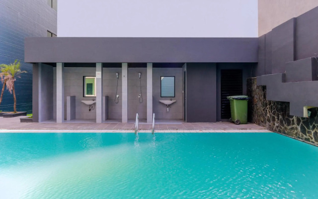 Super OYO Townhouse 2 Hotel Gunung Sahari