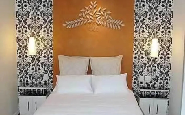 Knysna Inn