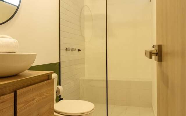 w Beautiful Loft With Balcony in Laureles