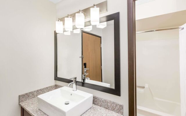 Days Inn Des Moines/Merle Hay