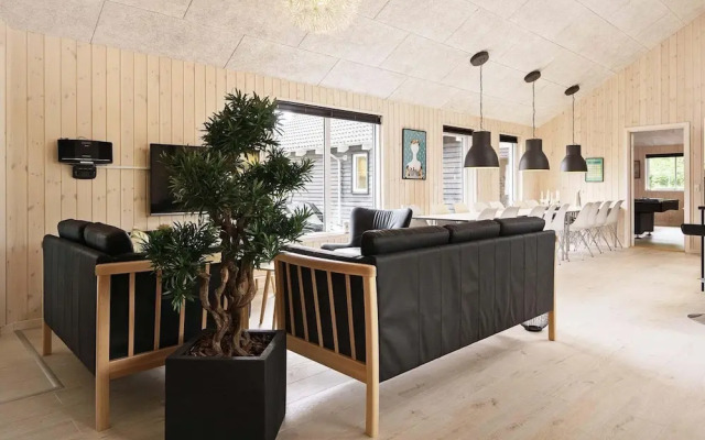 22 Person Holiday Home in Nexo