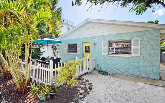 Paradise Beach - East 2414