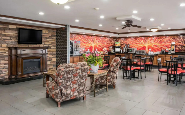 Quality Inn Cedar Rapids South