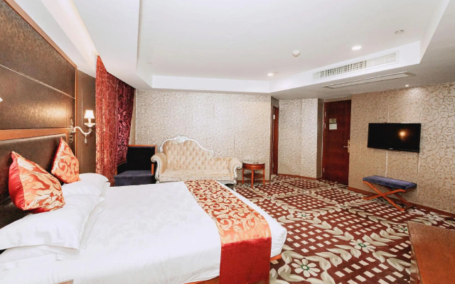 Shengfeng Business Hotel (Ruian Passenger Transport Center Store)