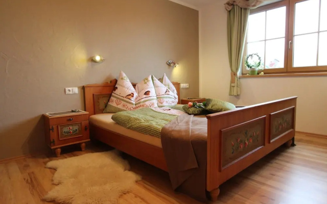 Snug Farmhouse in Taxenbach near Cross Country Skiing