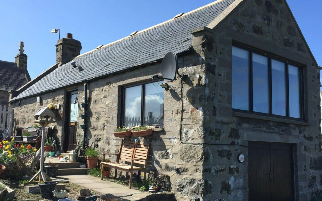 Pew With a View - Seafront Cottages
