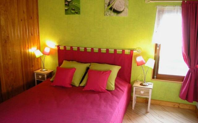 Gîte Saint-Martin-de-Fraigneau, 4 pièces, 8 personnes - FR-1-426-291