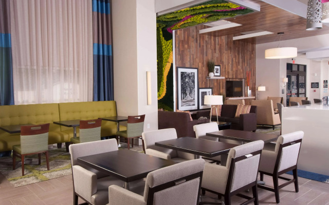 Hampton Inn & Suites by Hilton Augusta-Washington Rd
