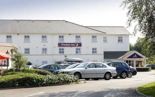 Premier Inn Cheltenham Central