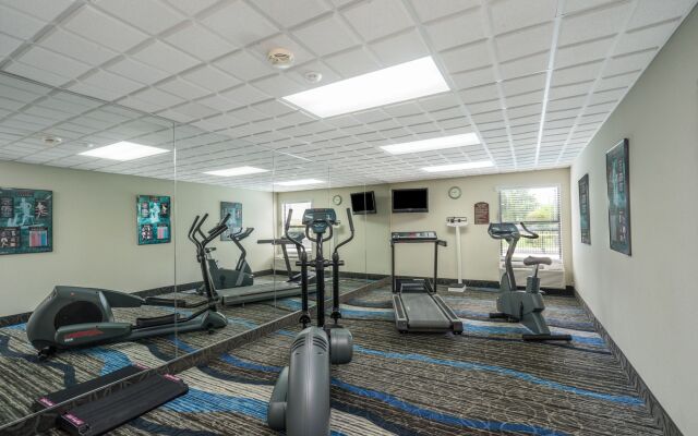 Clarion Pointe New Bern