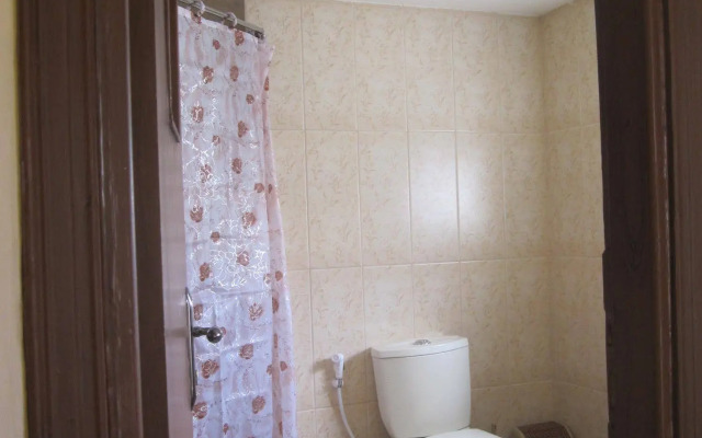 Caravan Hotel
