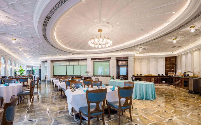 Shanghai Donghu Hotel