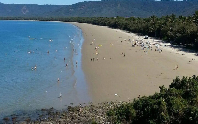 Beach Terraces- Port Douglas