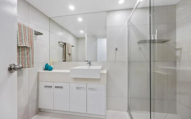 Noosa Outrigger Beach Resort