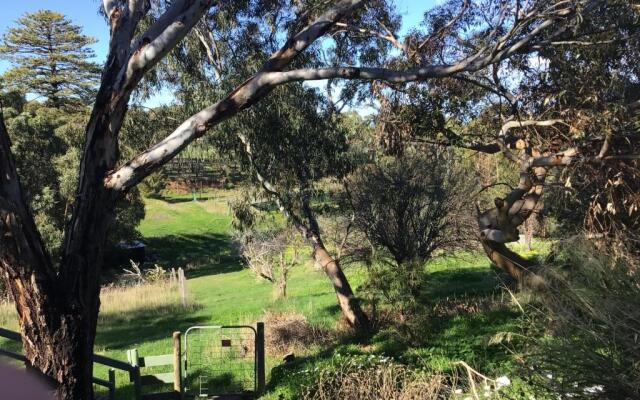 Port Elliot rural retreat