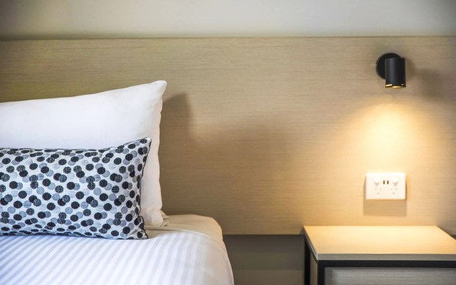 Nightcap at Seaford Hotel