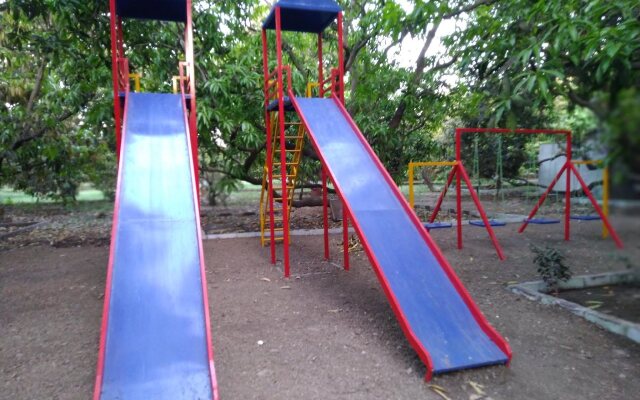 Hotel Shiv International