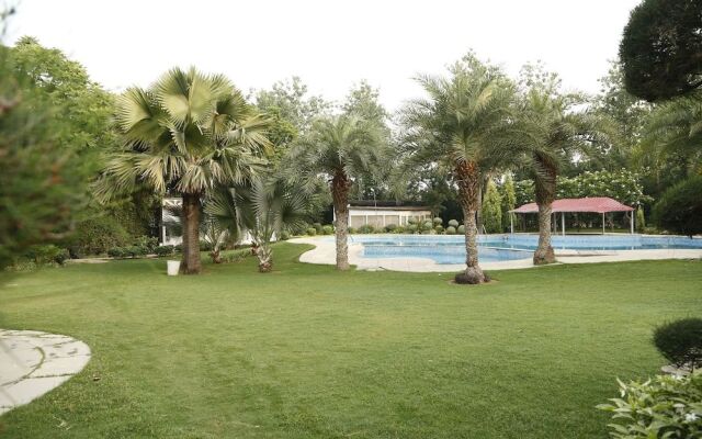 Botanix Resort