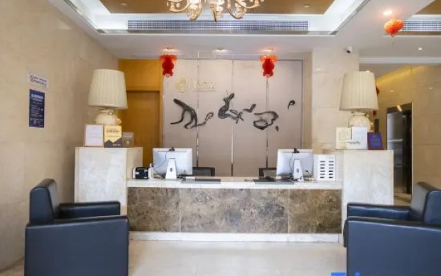 Yazz Hotel