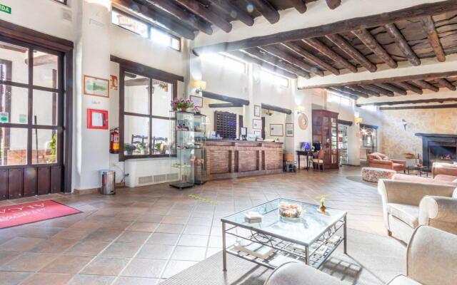 Tasteful apartment in Granada with shared pool