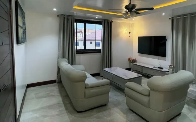 Ridgeway Apartments