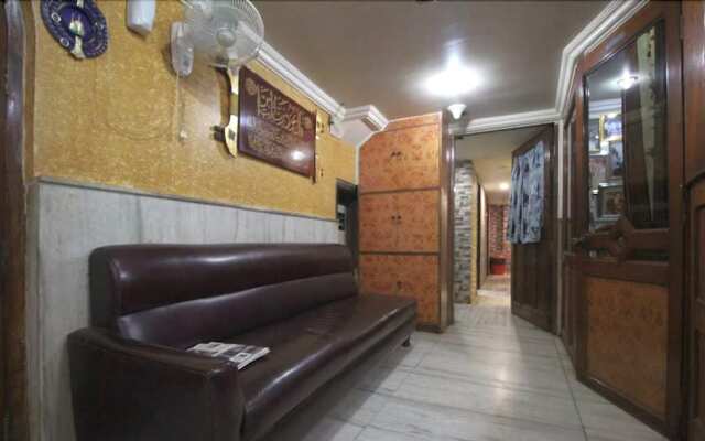Hotel New India