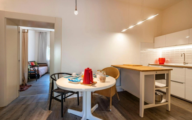 Snug Apartment With Private Courtyard M0270422677