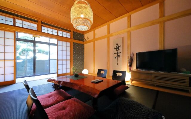 Grandouce Tsuruhashi