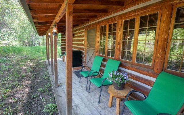 Ennis - T-Lazy-B Ranch