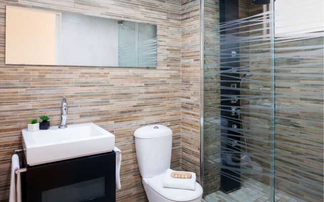 Feelathome Poblenou Beach Apartments