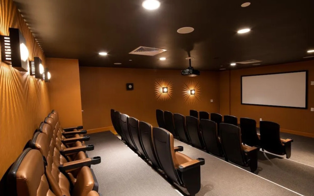 Sapphire Condominiums