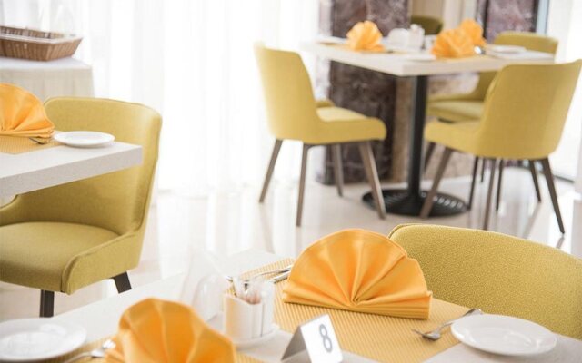 Taj Al Worood Hotel