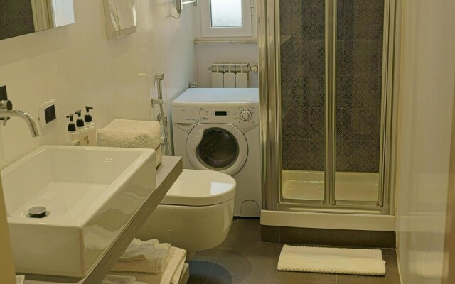 2 Bedroom Trastevere