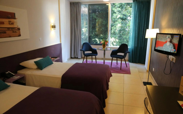 Altius Boutique Hotel
