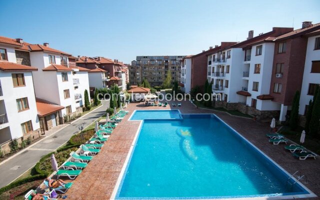 Apartment on Apollon Complex