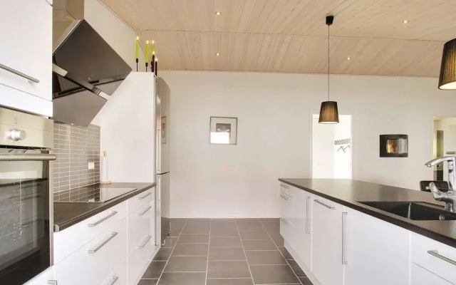 10 Person Holiday Home in Blavand-by Traum