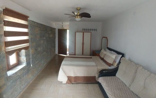 Kastro Konak Boutique Otel