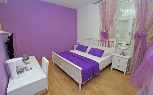 Nirvana Luxury Rooms