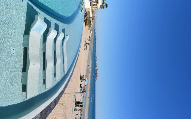 Delphin 501 - 2 Br Condo