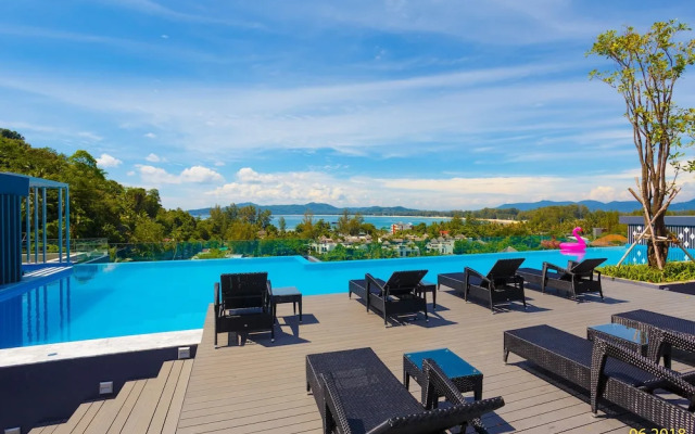 The Aristo Beach Studio by Holy Cow