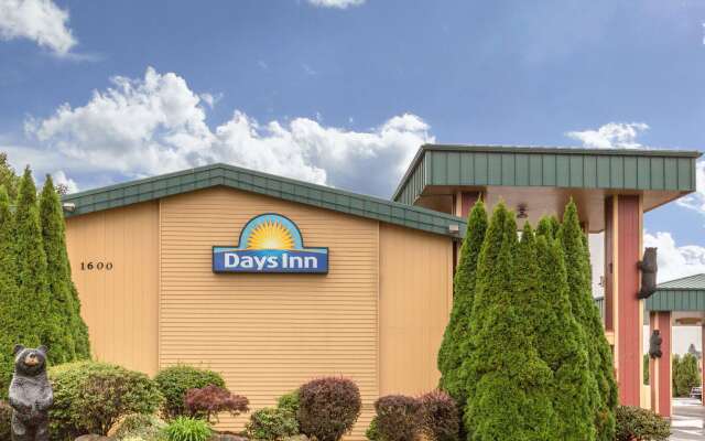 Days Inn by Wyndham Black Bear