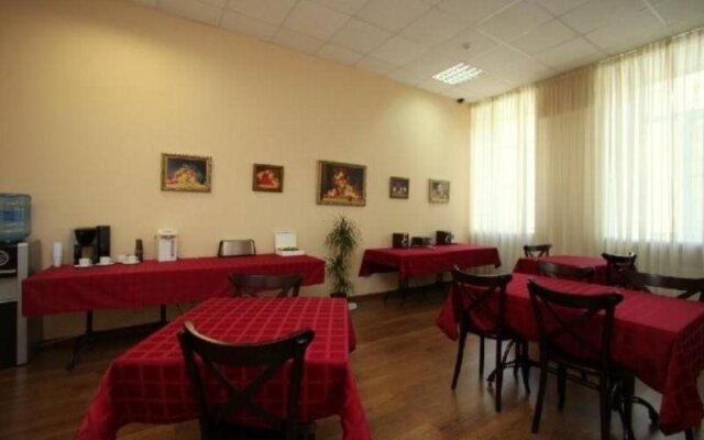 Dom Vyazemskoy Living Quarters