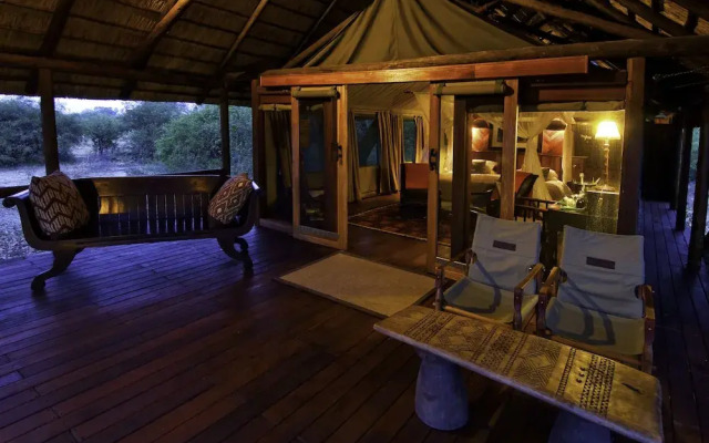 Selinda Camp