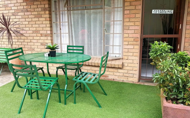 Sunshine Self Catering